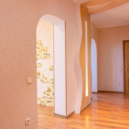 Big Studio Apartment Near River Mall Киев Екстериор снимка